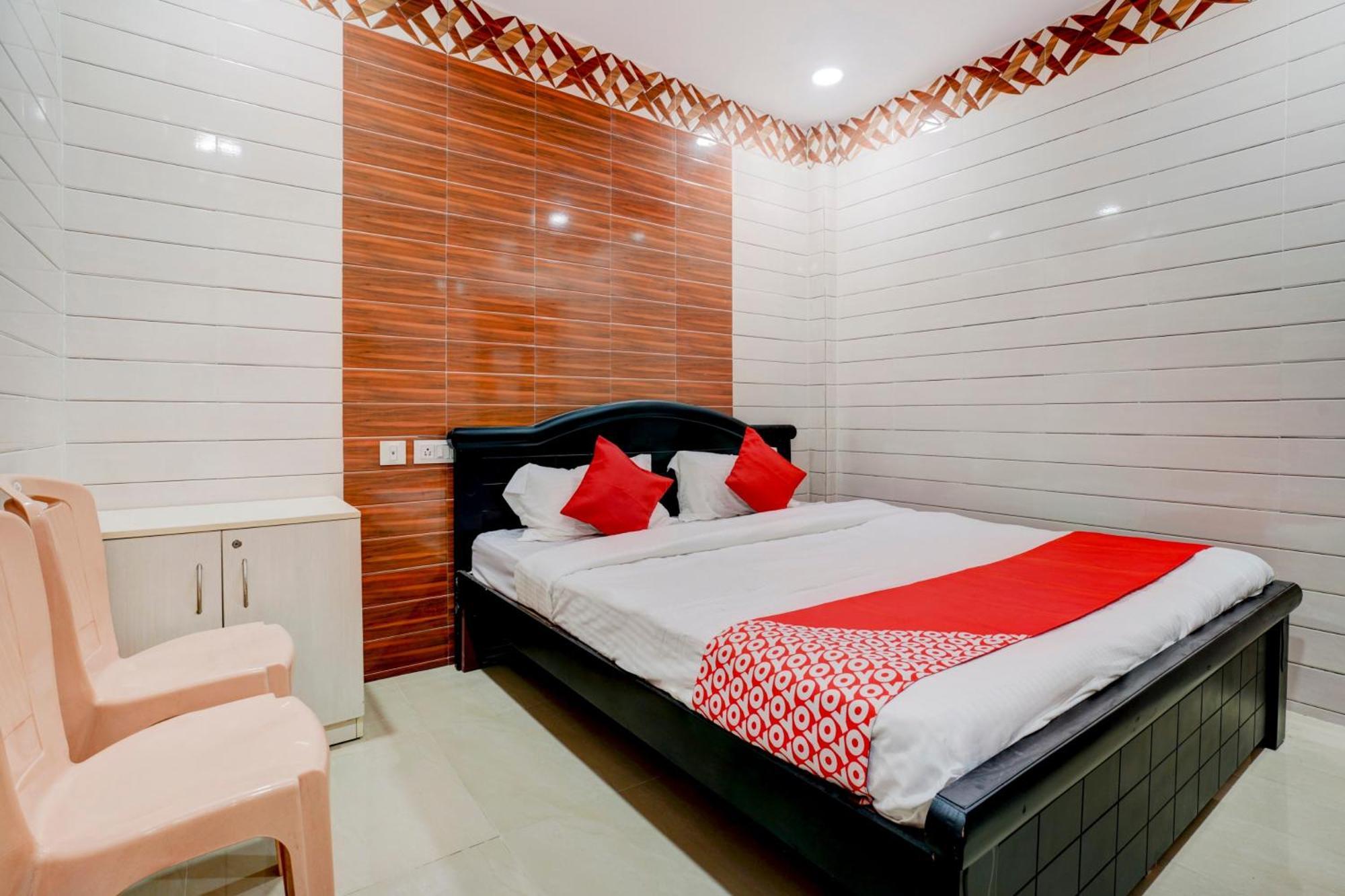 Hotel O Aroma Classic Near Nampally Main Railway Station Haidarábád Kültér fotó