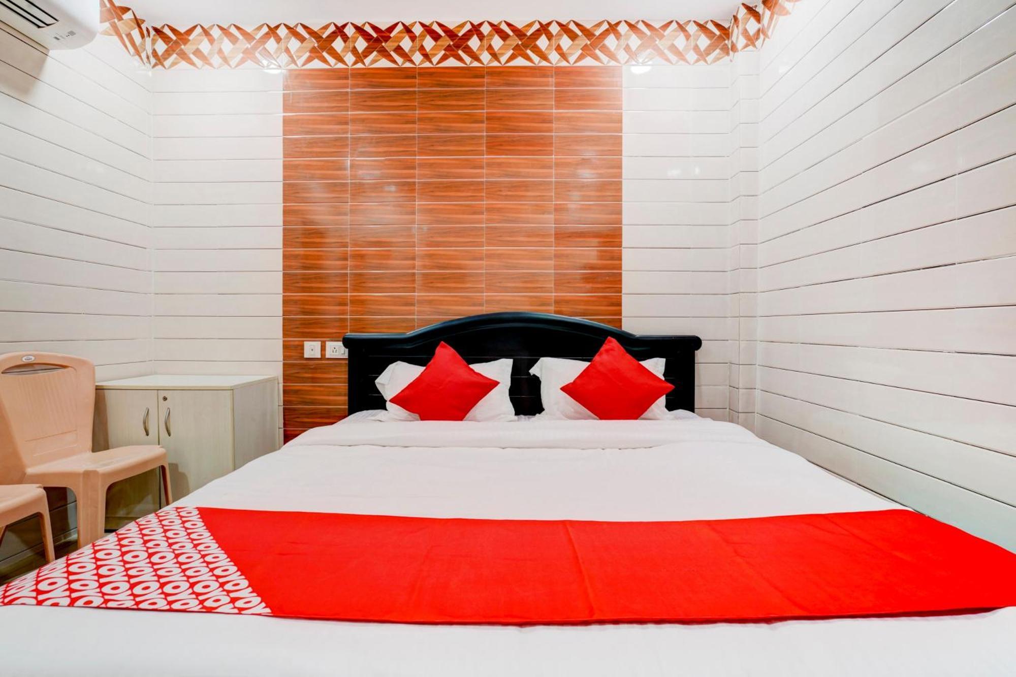 Hotel O Aroma Classic Near Nampally Main Railway Station Haidarábád Kültér fotó