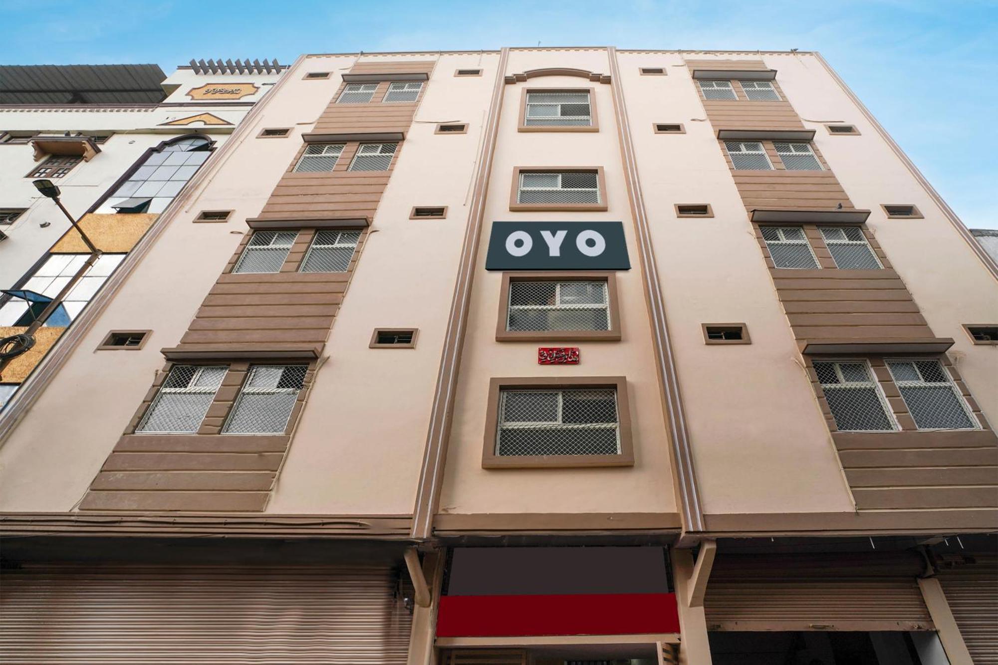 Hotel O Aroma Classic Near Nampally Main Railway Station Haidarábád Kültér fotó